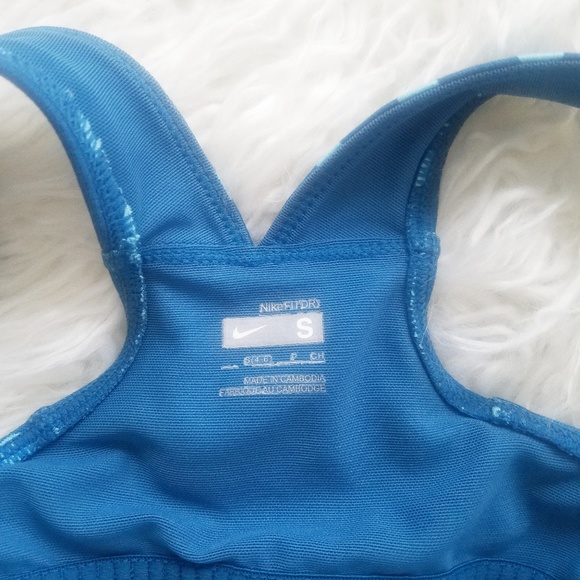 🍍3/$20 NIKE polka dot racerback - Picture 4 of 5